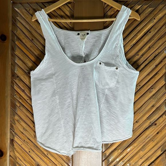 Free People Tops - FREE PEOPLE open back tank top - L - White